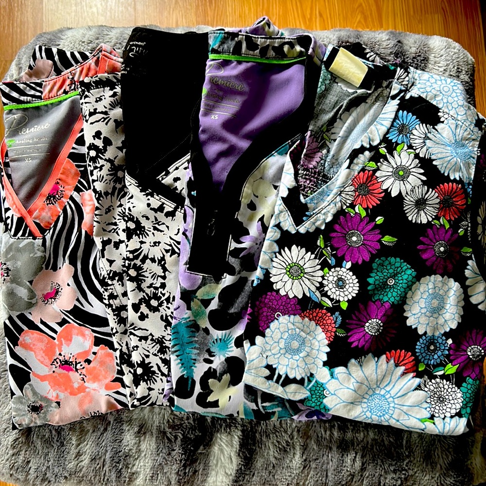 XS Scrub Top Bundle